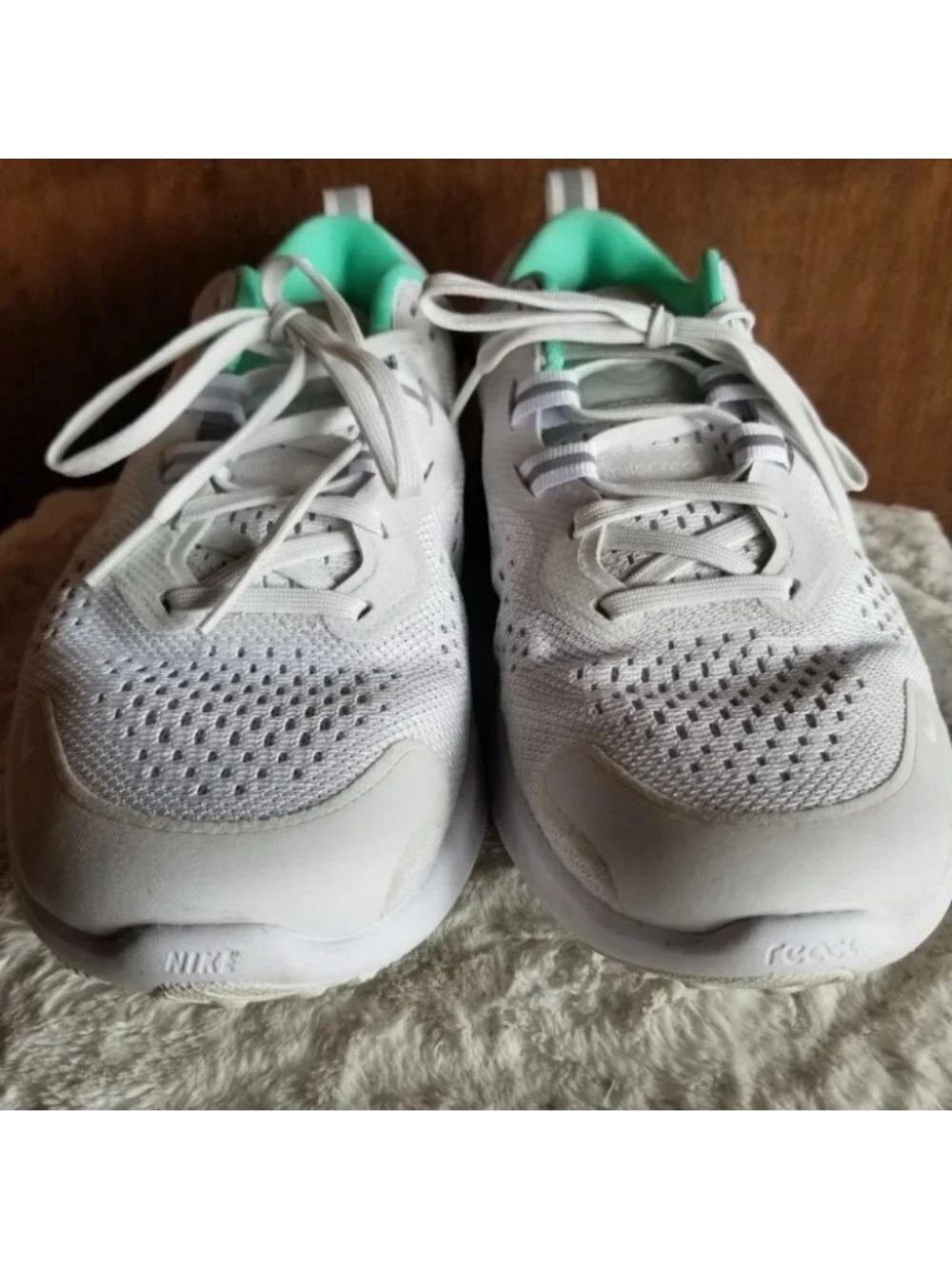 Nike Running React Miler 2 Sneakers Platinum Tint/Green Glow/White 8 - Picture 9 of 12